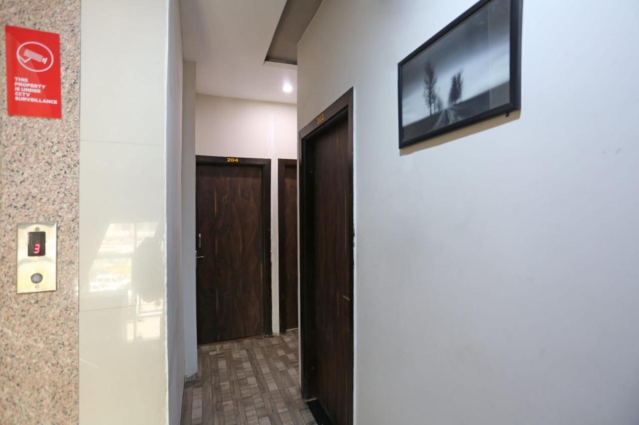 Oyo 6325 Hotel Kiran Raipur  Exterior photo